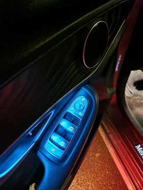 Mercedes-Benz C 220 C63 AMG 4MATIC+ , снимка 17