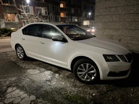 Skoda Octavia DSG автоматик Diesel 150hp 2018г., снимка 15