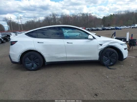 Tesla Model Y Long Range Launch Series AWD, снимка 13