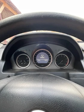 Mercedes-Benz C 180, снимка 8