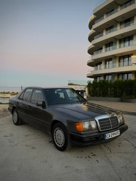     Mercedes-Benz 124 2.3i 