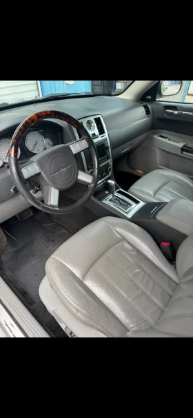 Chrysler 300c 2.7 benzin  | Mobile.bg    3