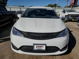 Chrysler Pacifica TOURING L, снимка 2