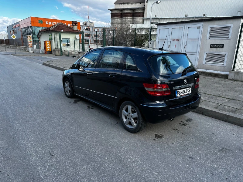 Mercedes-Benz B 180, снимка 6 - Автомобили и джипове - 47171248