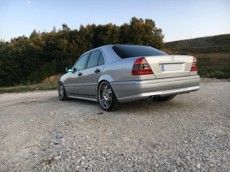 Mercedes-Benz C 200 Kompressor, снимка 7 - Автомобили и джипове - 47873967