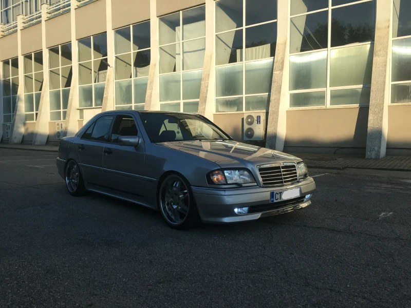 Mercedes-Benz C 200 Kompressor, снимка 3 - Автомобили и джипове - 47873967