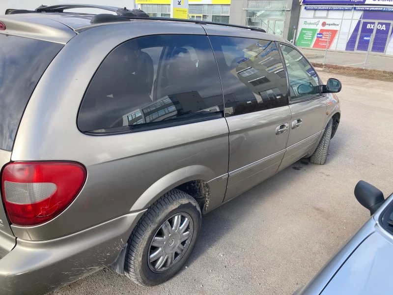 Chrysler Gr.voyager 174 к.с 4х4 2004г 3300куб. см, снимка 7 - Автомобили и джипове - 48578936