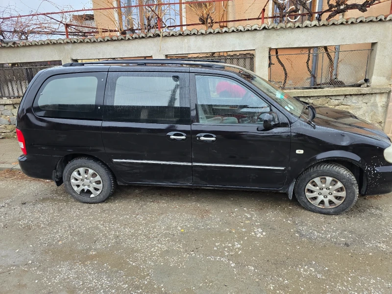 Kia Carnival, снимка 4 - Автомобили и джипове - 48714038