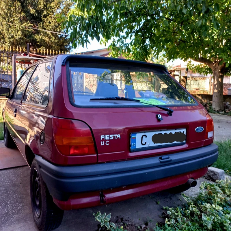 Ford Fiesta ///1.1///60кс///, снимка 5 - Автомобили и джипове - 49193174