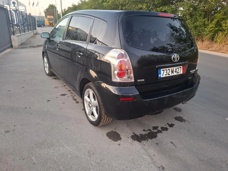 Toyota Corolla verso 2.2D 6+ 1места Камера, снимка 4 - Автомобили и джипове - 51756342