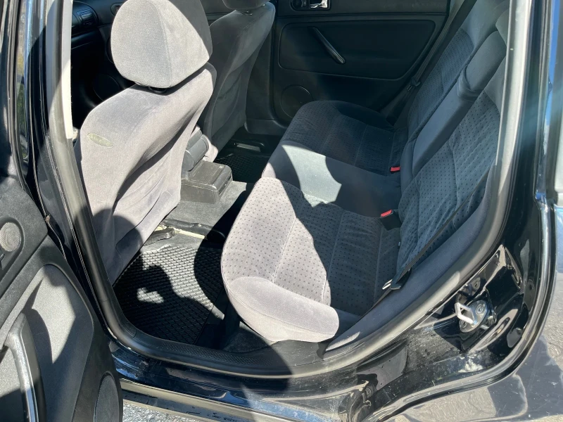 VW Passat 1.9TDI 90к.с. Темпомат/Climatronic, снимка 10 - Автомобили и джипове - 52044814