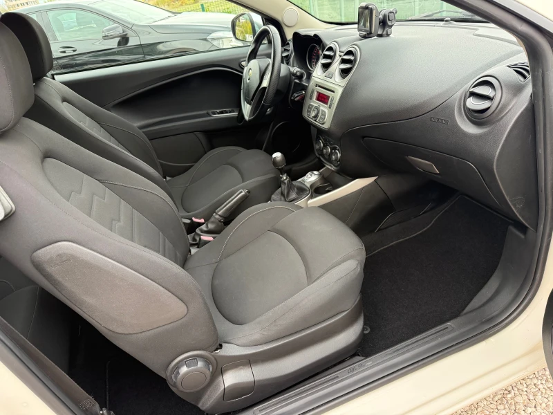 Alfa Romeo MiTo 1.3JTDm, НАВИ, Евро5, снимка 10 - Автомобили и джипове - 52134510