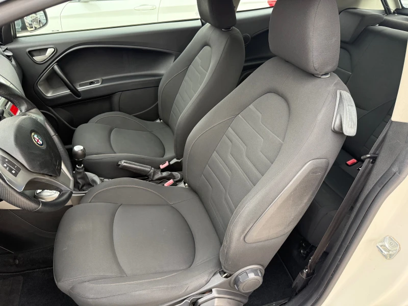 Alfa Romeo MiTo 1.3JTDm, НАВИ, Евро5, снимка 13 - Автомобили и джипове - 52134510