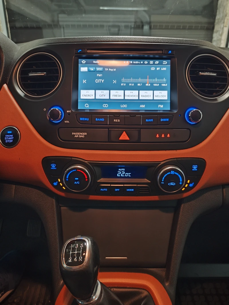 Hyundai I10 1.2, снимка 12 - Автомобили и джипове - 52231908