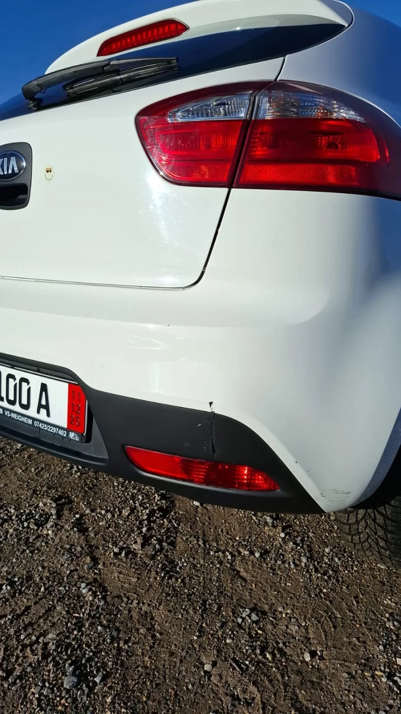 Kia Rio, снимка 11 - Автомобили и джипове - 52630315