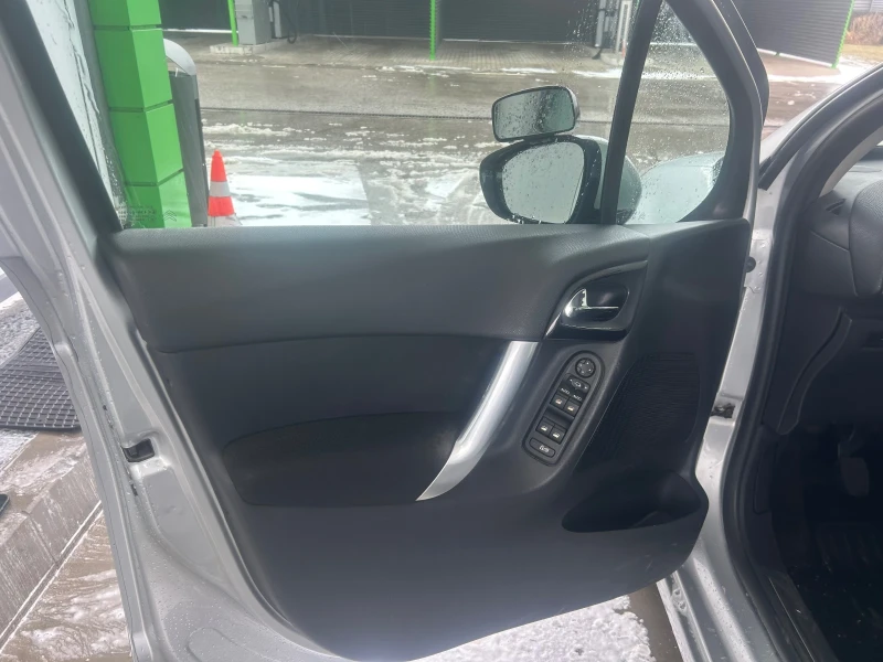 Citroen C3, снимка 9 - Автомобили и джипове - 53194498