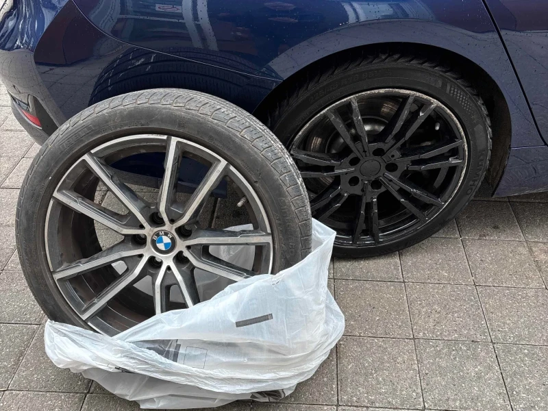 BMW 330 ИЗРЯДНО ПОДДЪРЖАНА * * ЧИСТА ИСТОРИЯ * * CARFAX, снимка 7 - Автомобили и джипове - 53196427