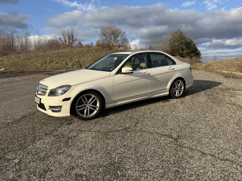Mercedes-Benz C 300 AMG, снимка 3 - Автомобили и джипове - 53585415