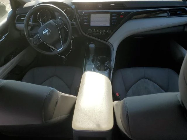 Toyota Camry L, снимка 5 - Автомобили и джипове - 47463024