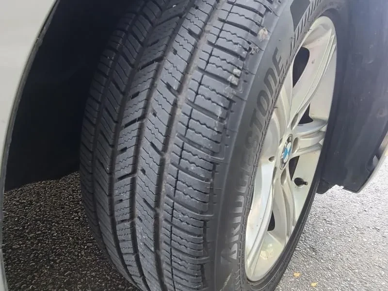 BMW 320 i, снимка 5 - Автомобили и джипове - 55142556