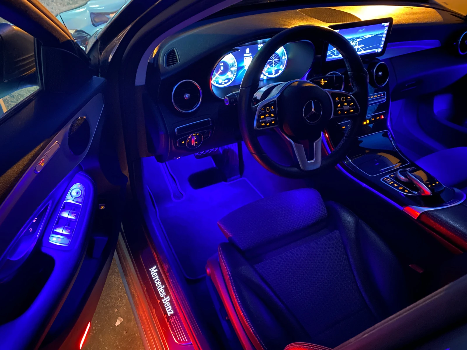 Mercedes-Benz C 220 /AMG Line/9G-tronik/Multibim LED | Mobile.bg   13