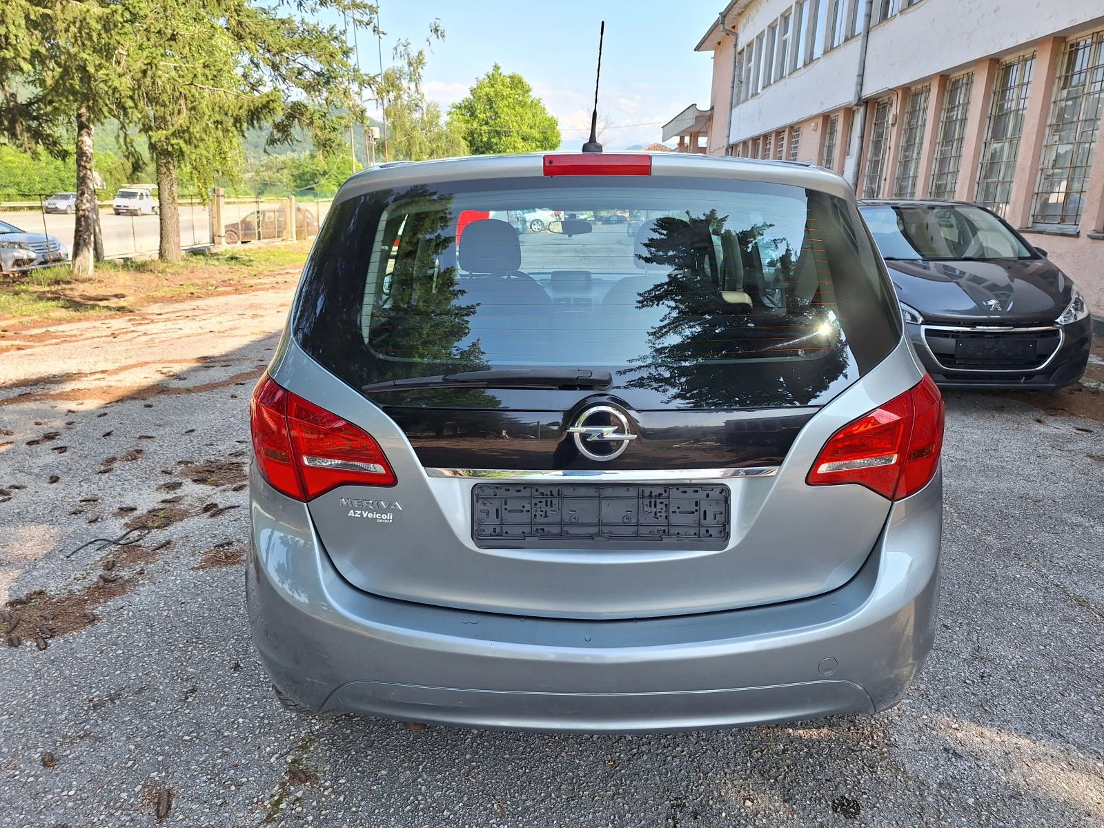 Opel Meriva 1, 4i* ГАЗ* НАВИ* КЛИМА - изображение 4