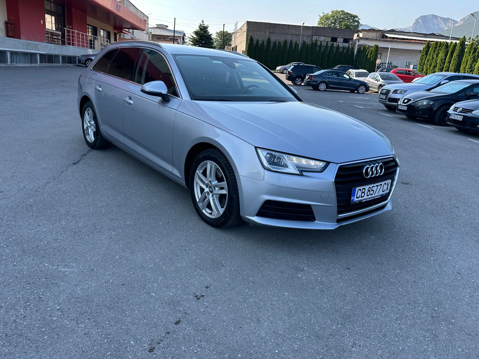 Audi A4 2.0TDI - УНИКАТ - НАВИГАЦИЯ - изображение 3