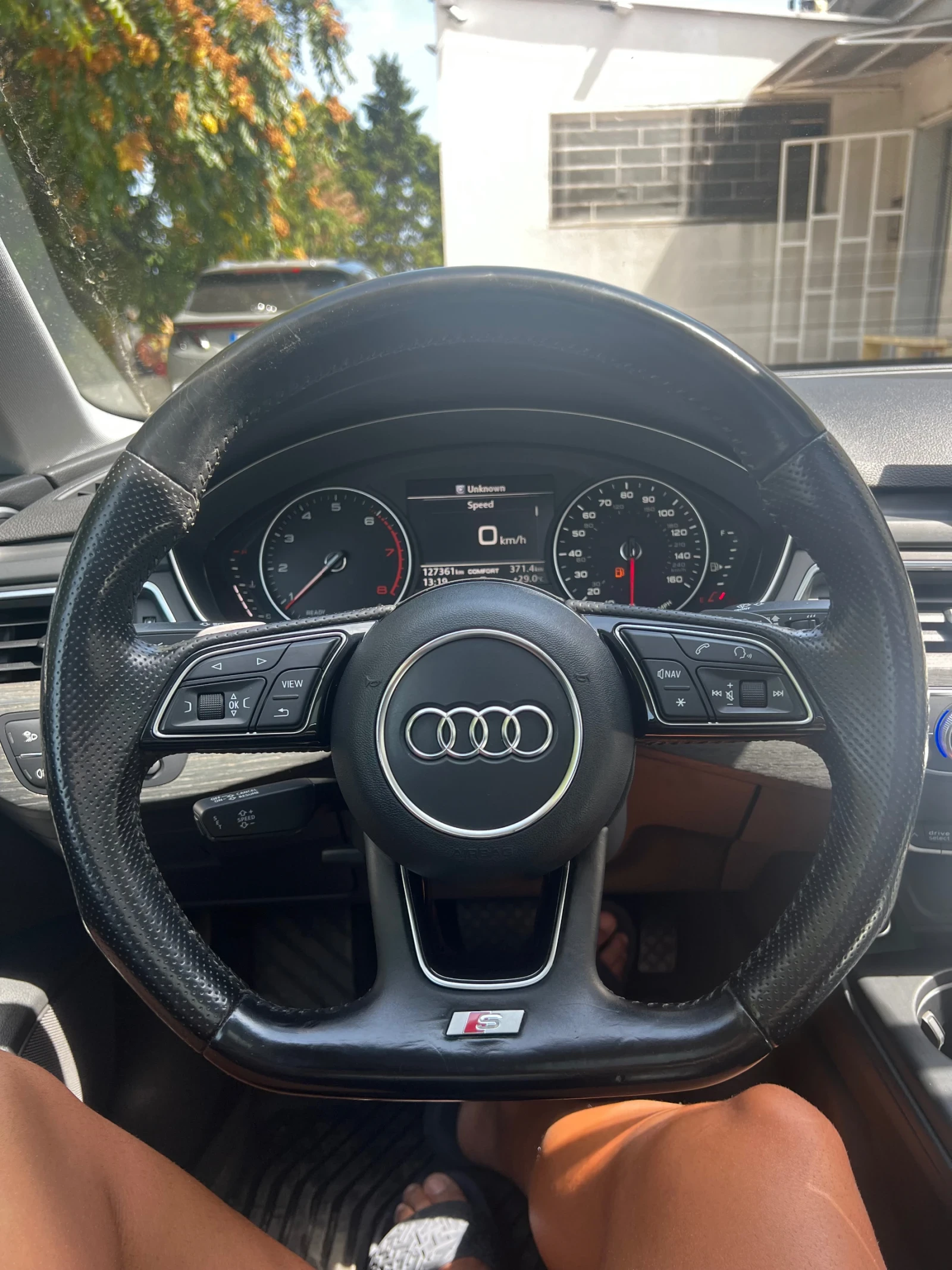 Audi A4  - изображение 7