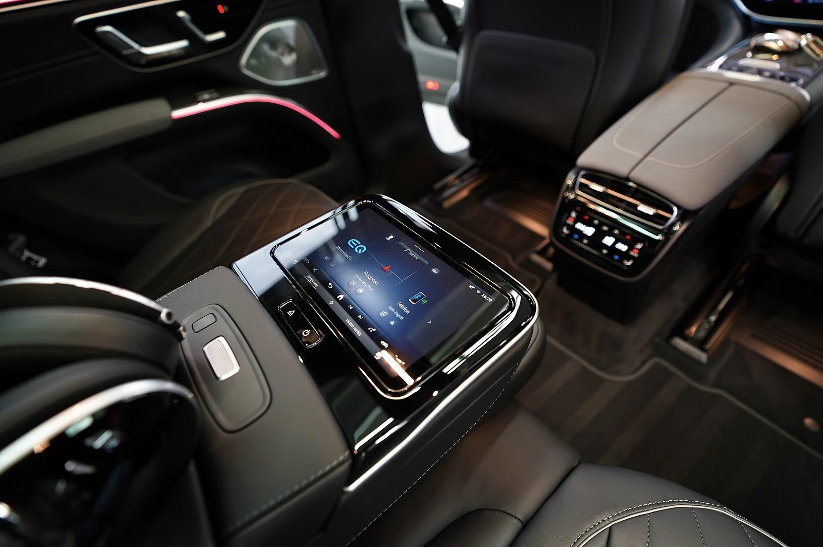 Mercedes-Benz EQS 580 FULL!!! 4M SUV AMG LINE  BUSINESS CLASS | Mobile.bg   12