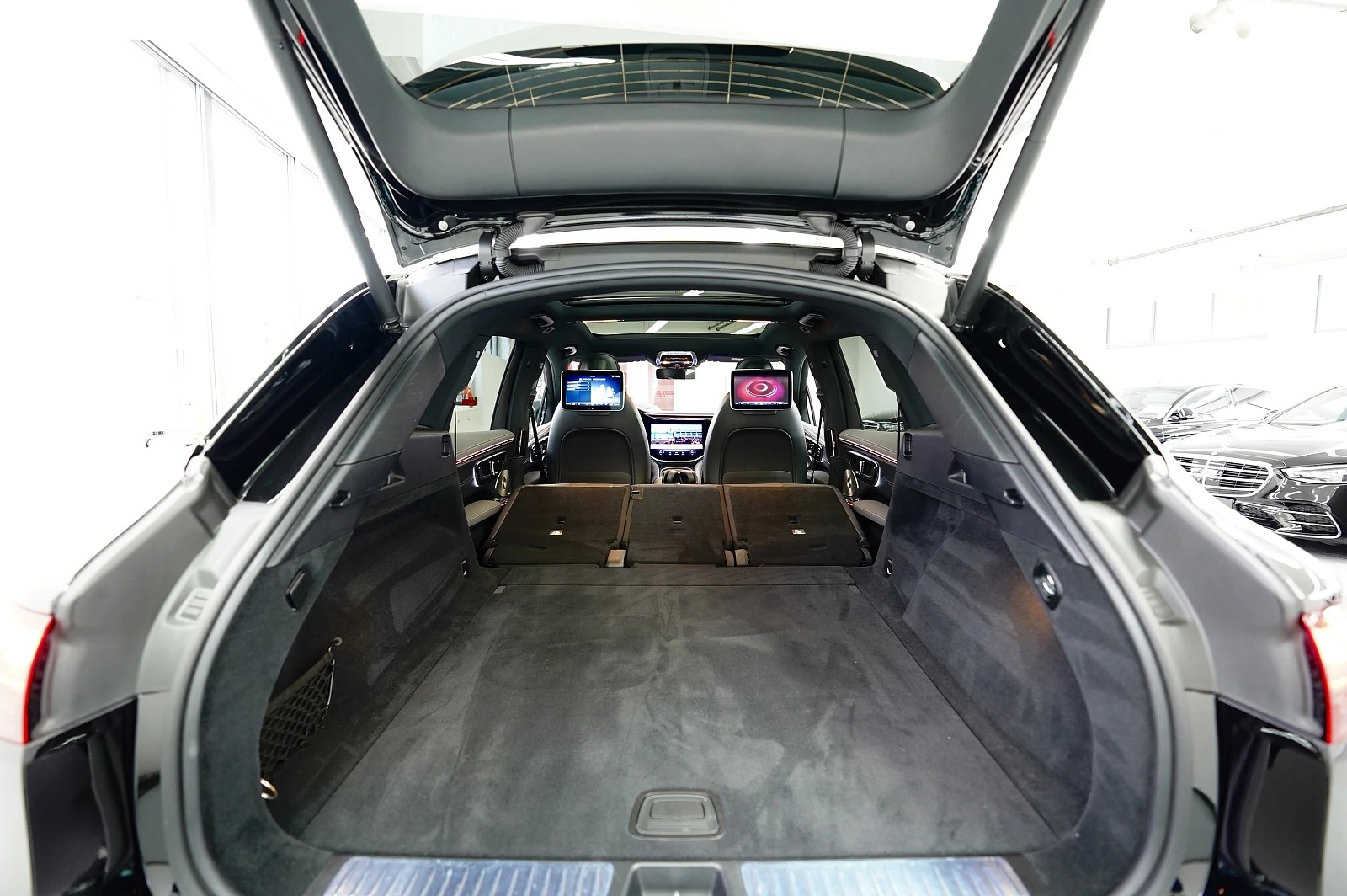 Mercedes-Benz EQS 580 FULL!!! 4M SUV AMG LINE  BUSINESS CLASS | Mobile.bg   15