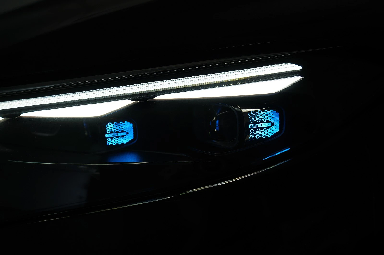 Mercedes-Benz EQS 580 FULL!!! 4M SUV AMG LINE  BUSINESS CLASS | Mobile.bg   14