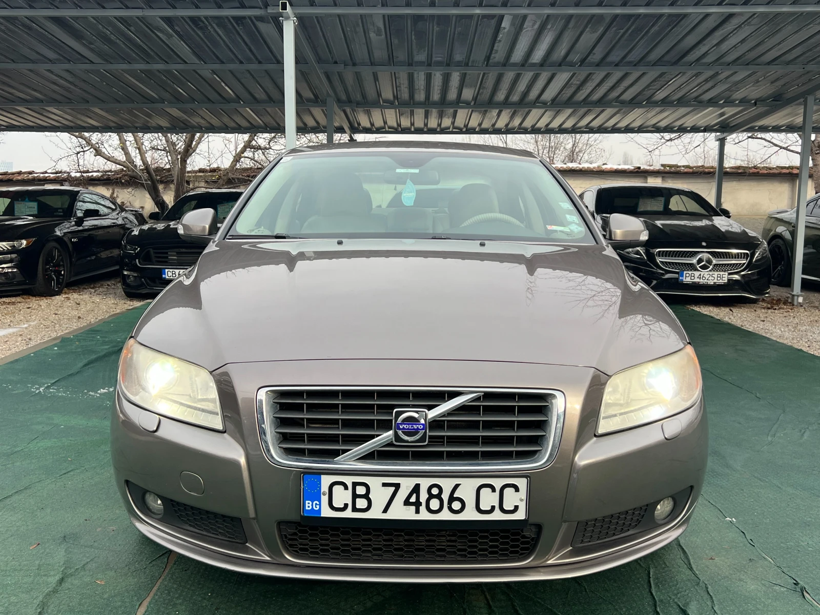 Volvo S80 D5 - изображение 2