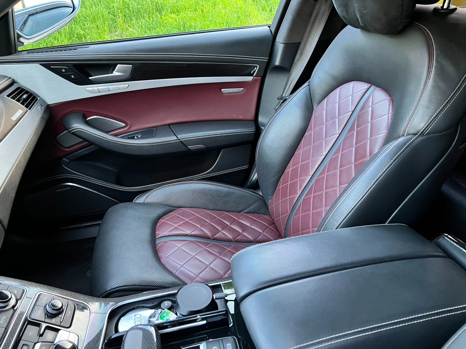 Audi S8 4.0TFSI/INDIVIDUAL/1от1/B&O/HUD/Solar/Vacuum/Печка - изображение 8