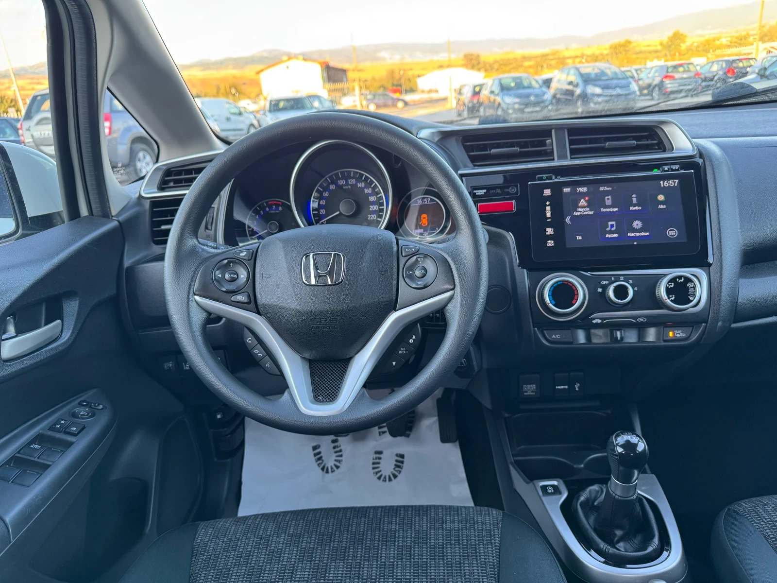 Honda Jazz 139.000км/СЕРВИЗНА ИСТОРИЯ/TOP/NEW | Mobile.bg — изображение 11