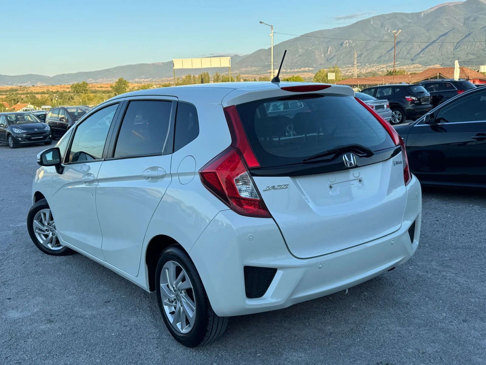 Honda Jazz 139.000км/СЕРВИЗНА ИСТОРИЯ/TOP/NEW - изображение 5