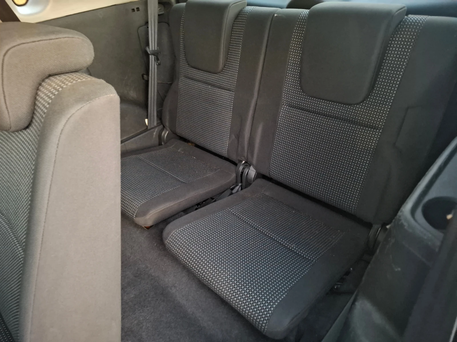 Toyota Corolla verso 2.2D 6+ 1места Камера - изображение 8