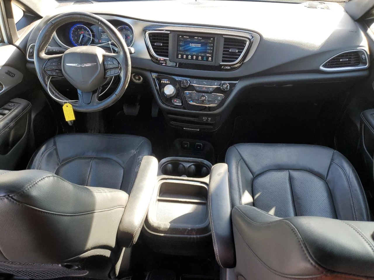 Chrysler Pacifica TOURING L - изображение 8