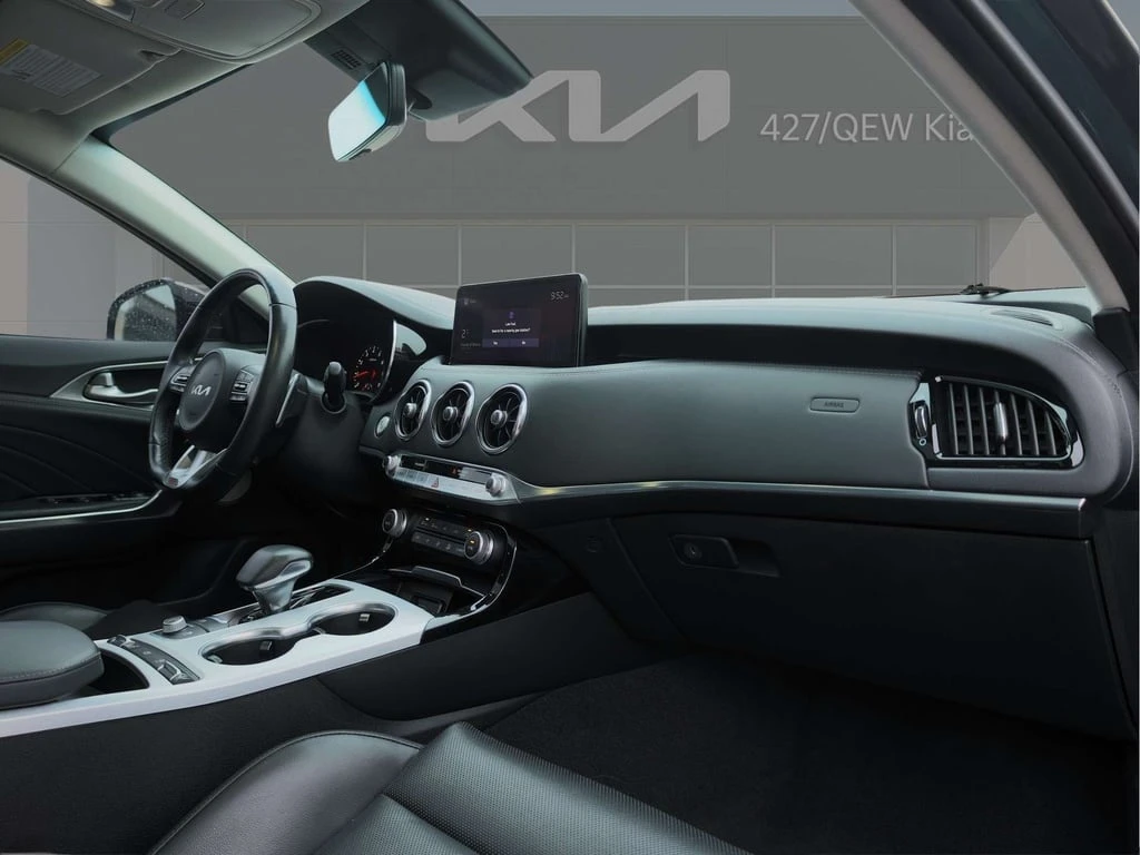 Kia Stinger * GT2 * CARFAX * ���� �� �� | Mobile.bg � ����������� 14