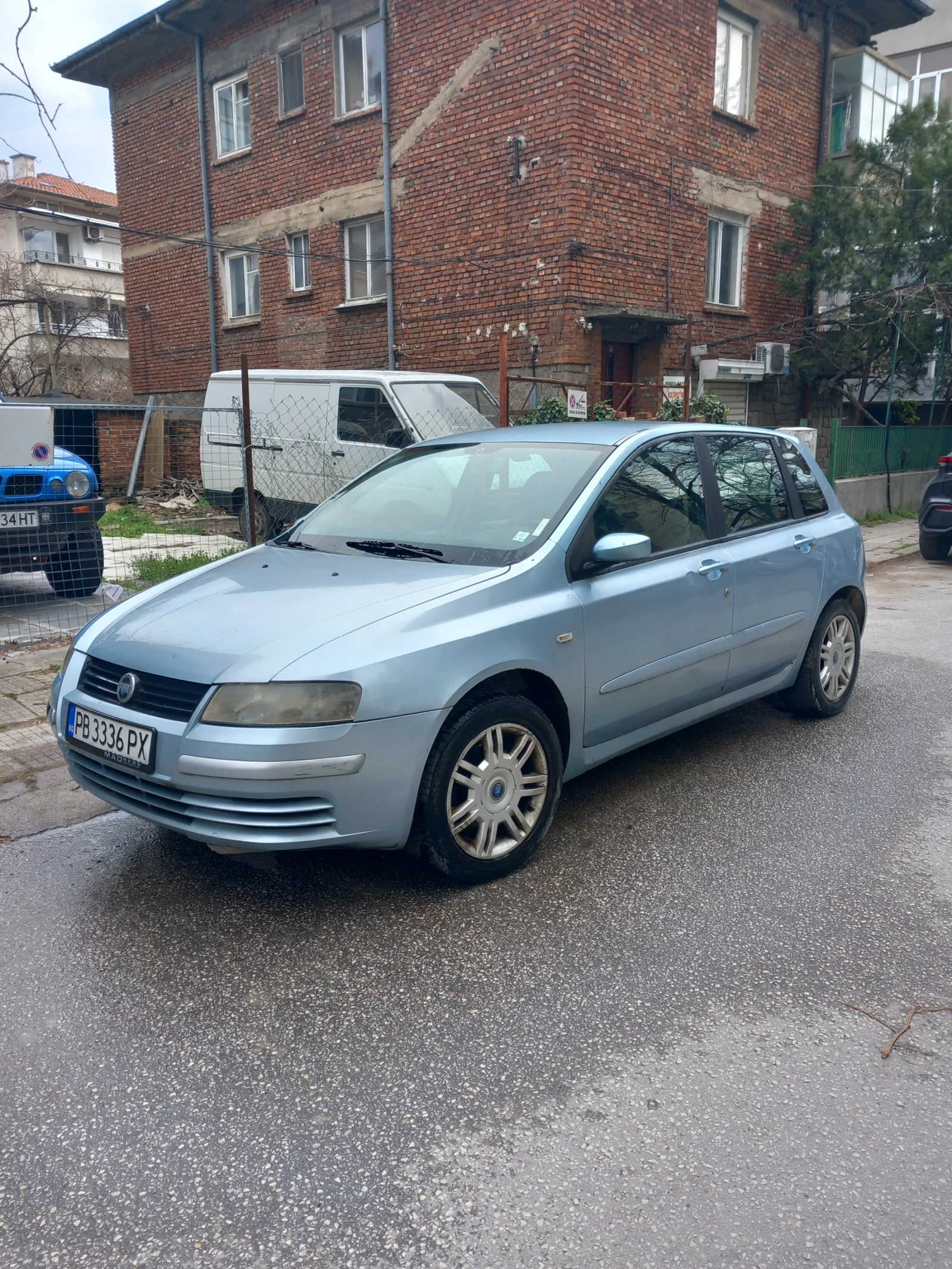 Fiat Stilo 1.9 JTD, снимка 2 - Автомобили и джипове - 54011620