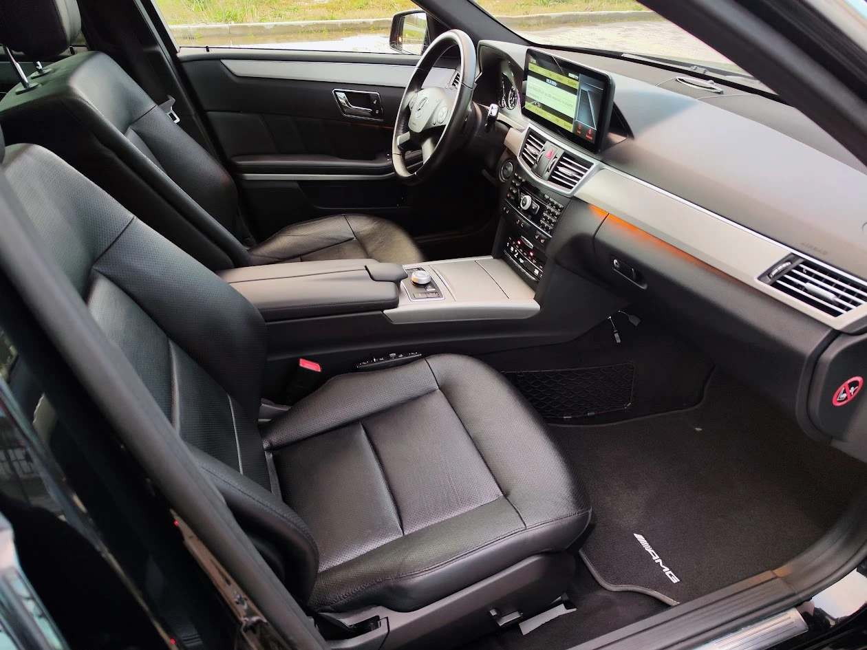 Mercedes-Benz E 350 * AMG* 4-MATIC* AVANTGARDE* PANORAMA* FULL, снимка 12 - Автомобили и джипове - 54084184