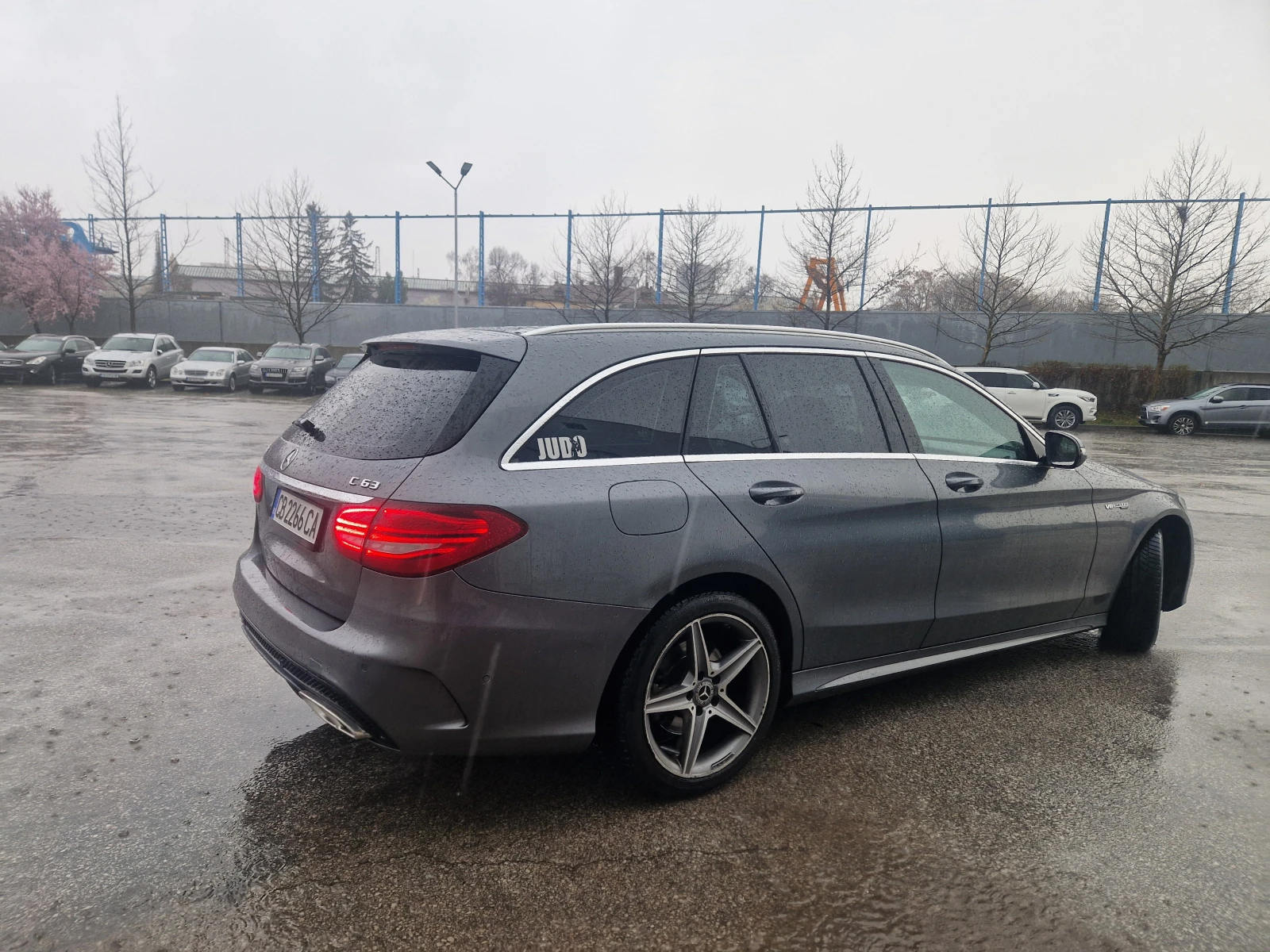 Mercedes-Benz C 220 C63 AMG 4MATIC+ , снимка 6 - Автомобили и джипове - 54093453