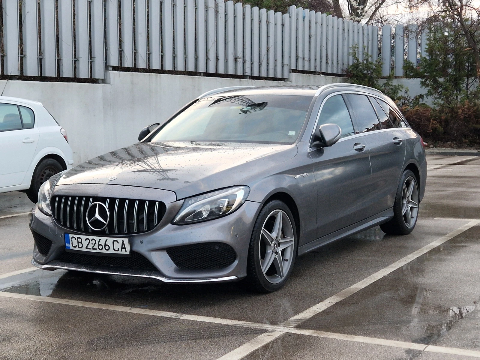 Mercedes-Benz C 220 C63 AMG 4MATIC+ , снимка 12 - Автомобили и джипове - 54093453