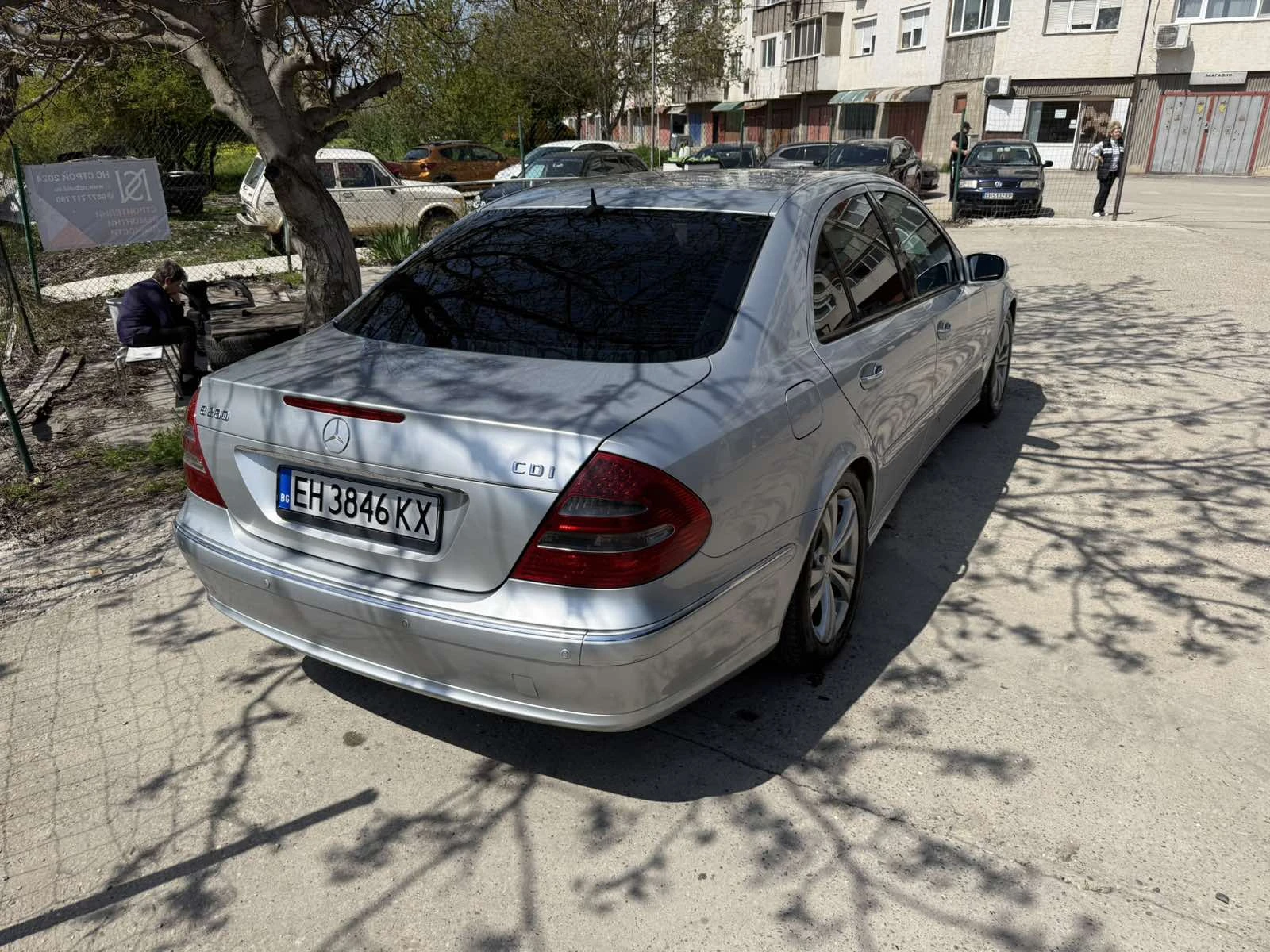 Mercedes-Benz E 280, снимка 6 - Автомобили и джипове - 54231560
