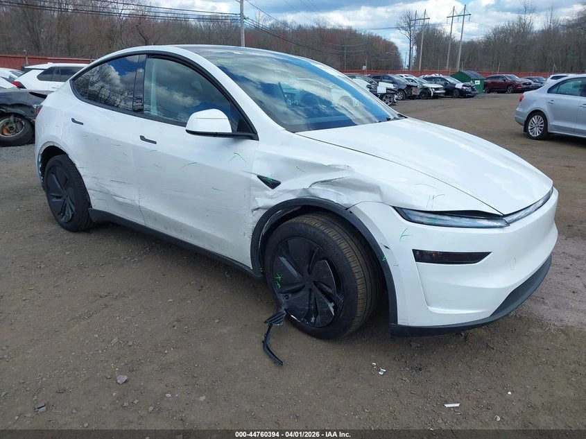 Tesla Model Y All-Wheel Drive/Long Range Launch Series/Premium A