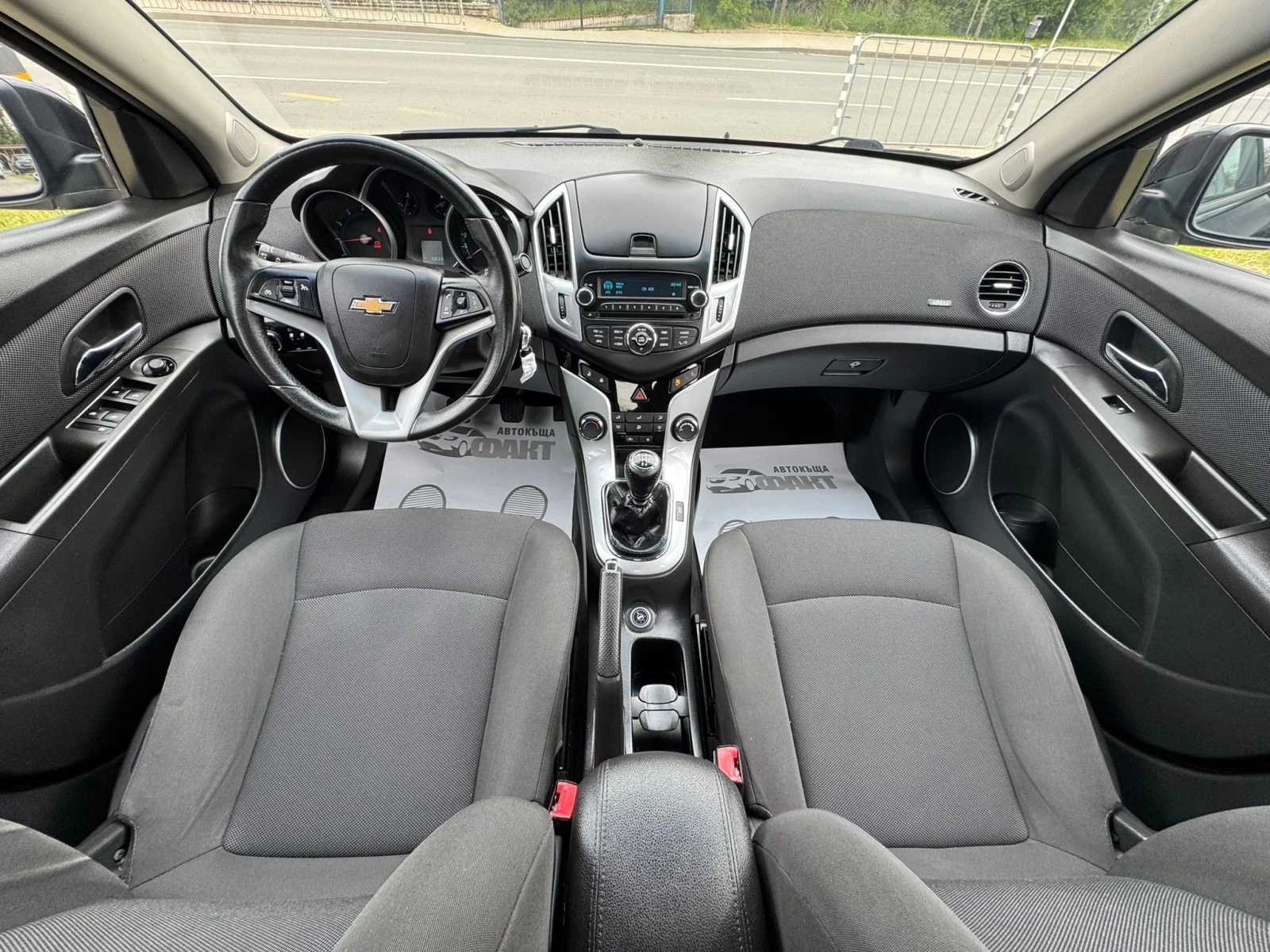Chevrolet Cruze 1.8i/ГАЗ, снимка 11 - Автомобили и джипове - 54463934