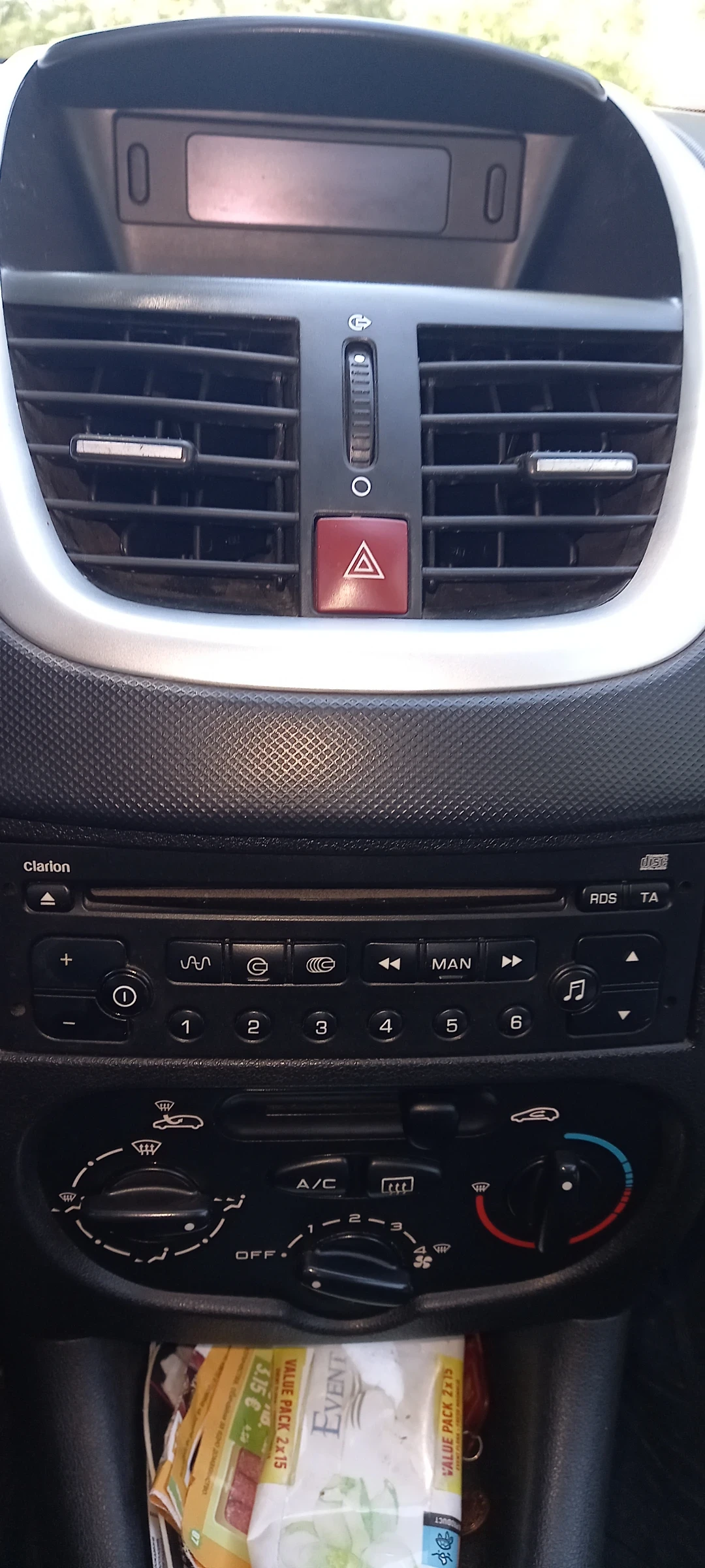 Peugeot 206 206+ , снимка 7 - Автомобили и джипове - 54856513