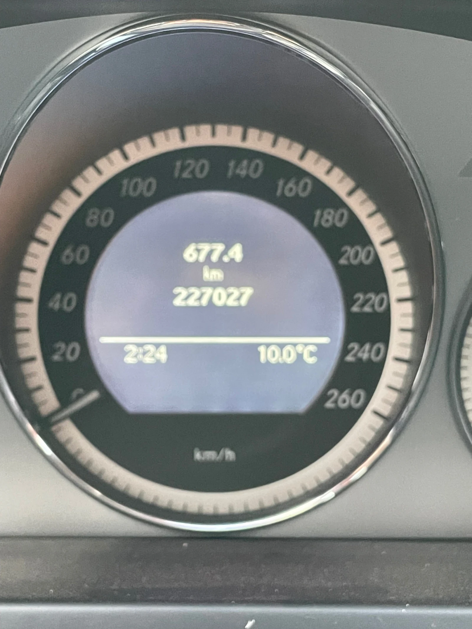 Mercedes-Benz C 180, снимка 7 - Автомобили и джипове - 55015509