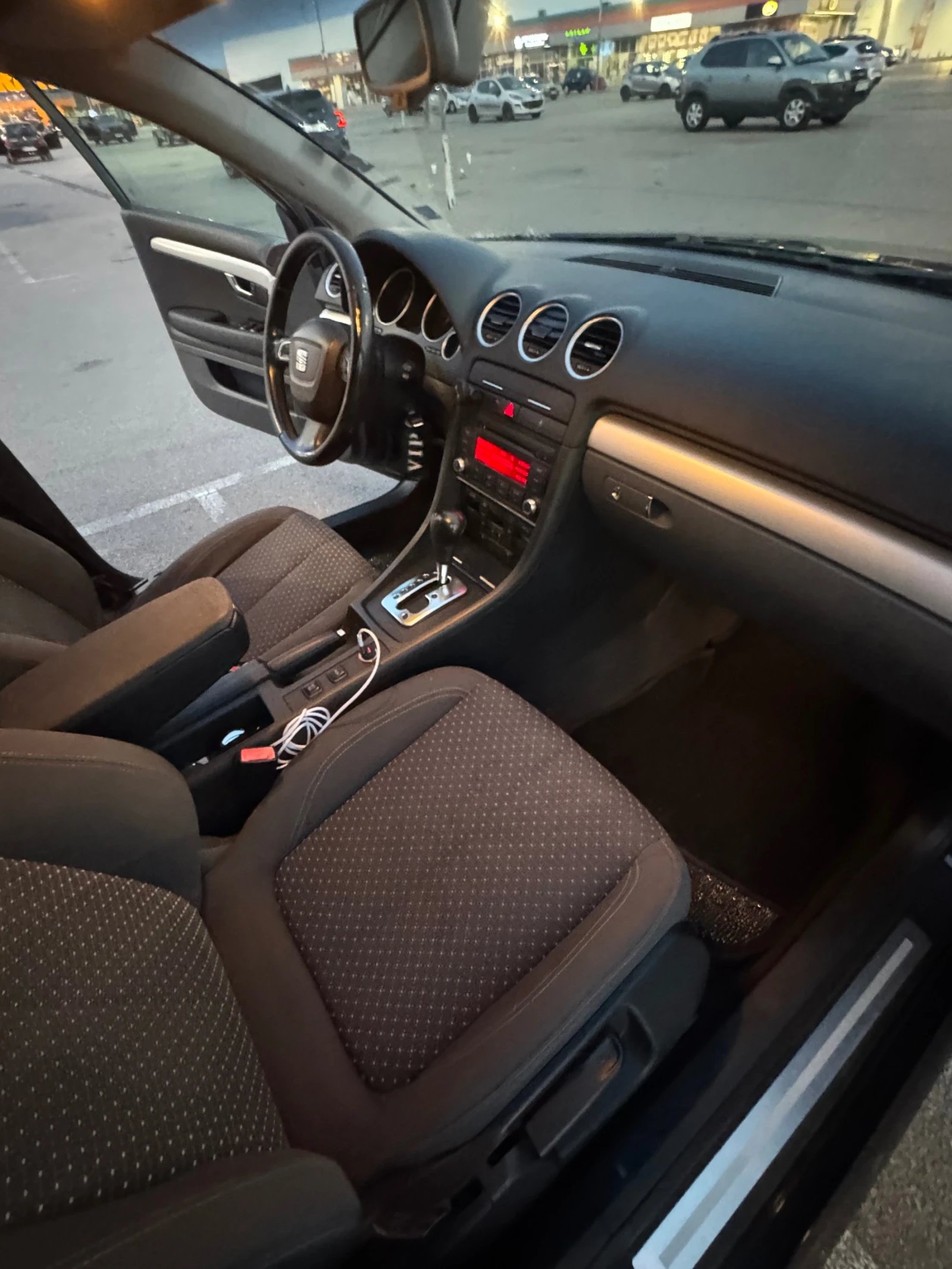Seat Exeo 2.0 TDI Перфектно състояние , снимка 12 - Автомобили и джипове - 55335874
