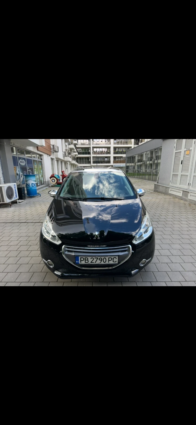 Peugeot 208, снимка 2 - Автомобили и джипове - 55444108