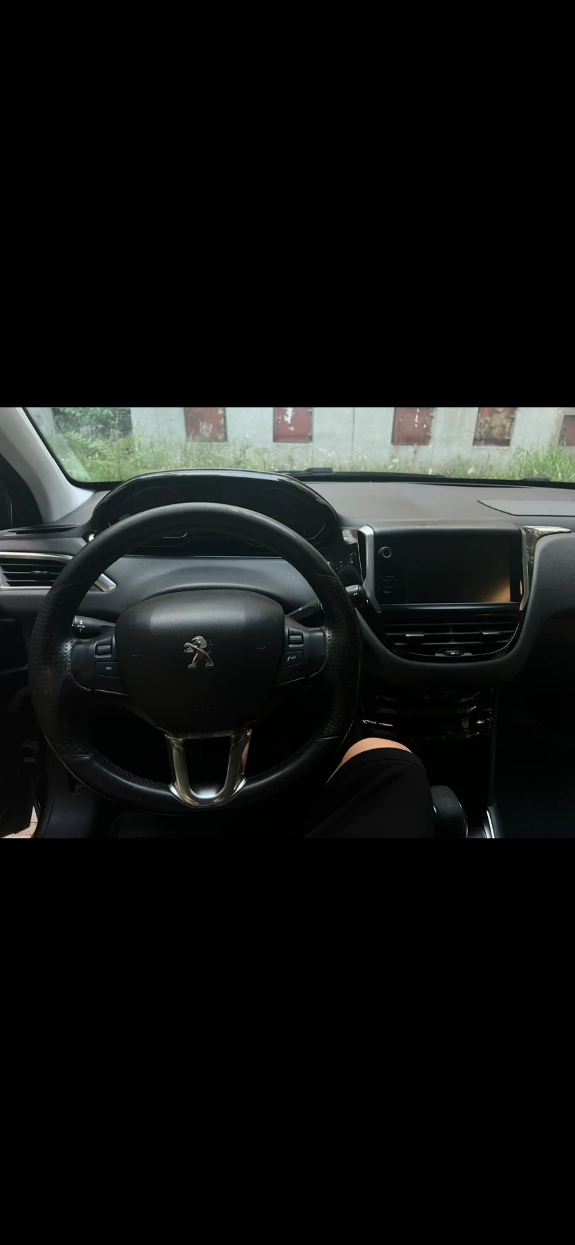 Peugeot 208, снимка 10 - Автомобили и джипове - 55444108
